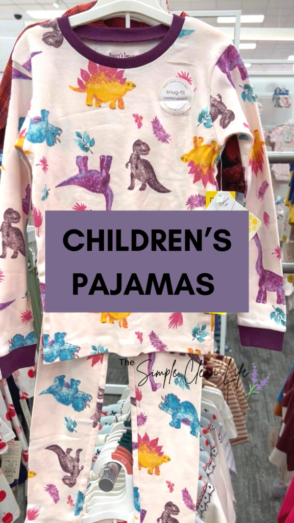 Children’s Pajamas – Flame Resistant vs Snug Fit